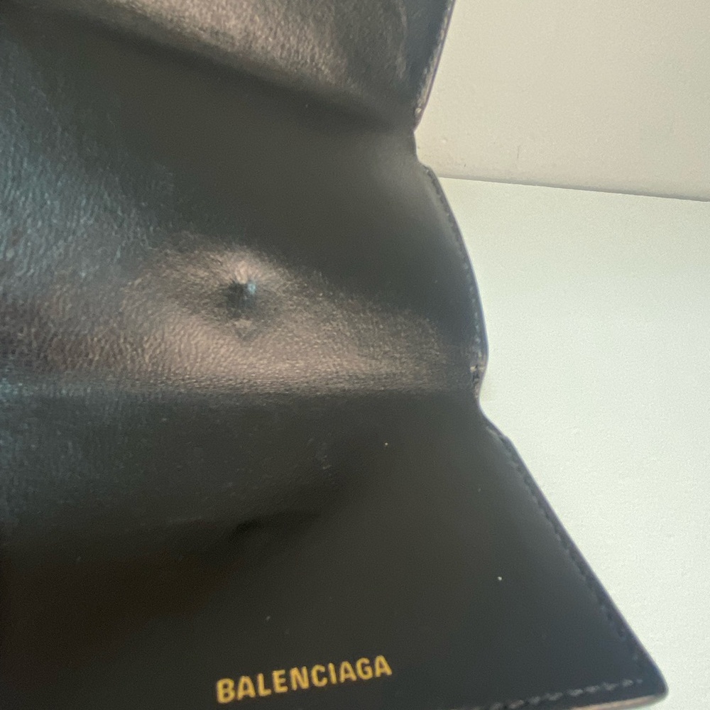 Balenciaga Black Wallet with Gold Logo - Picture 10 of 14
